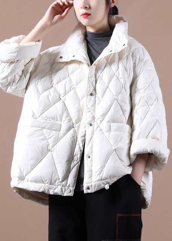 Effortlessly Elegant Jacket with a Timeless Design