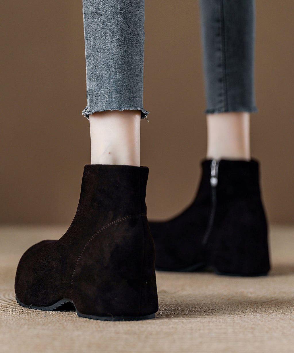 Chic Orthopedic Boots with Unique Design