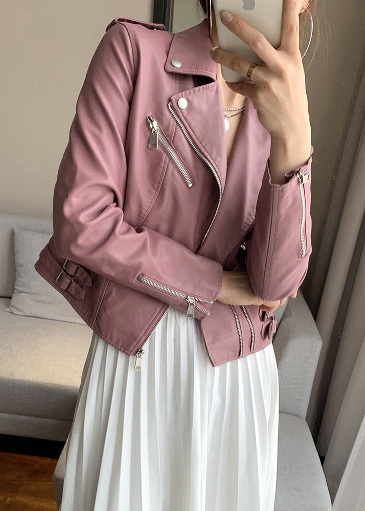 Gracefully Styled Coat for Any Occasion