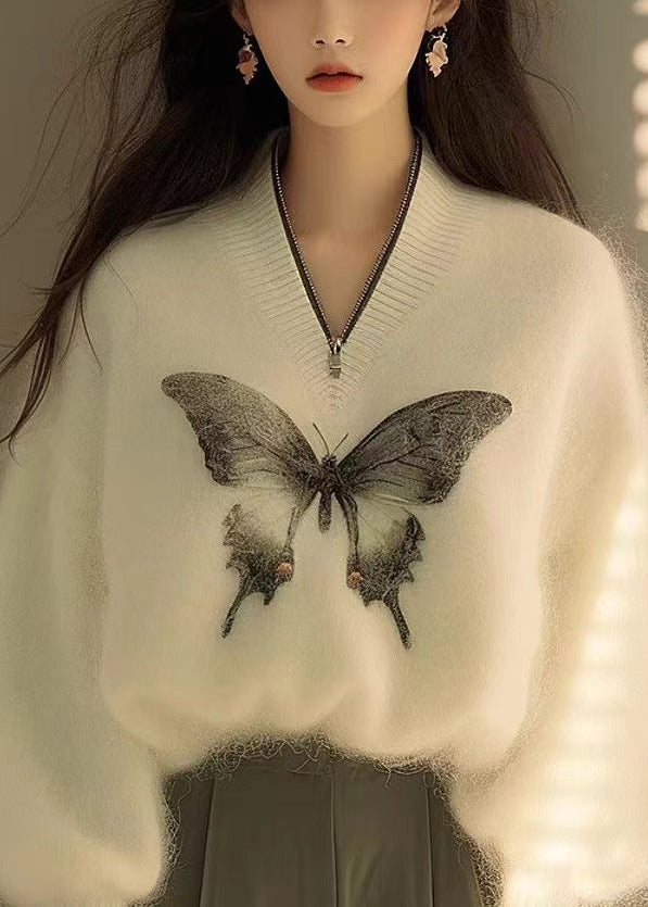 Polished Sweater with an Effortless Classic Look
