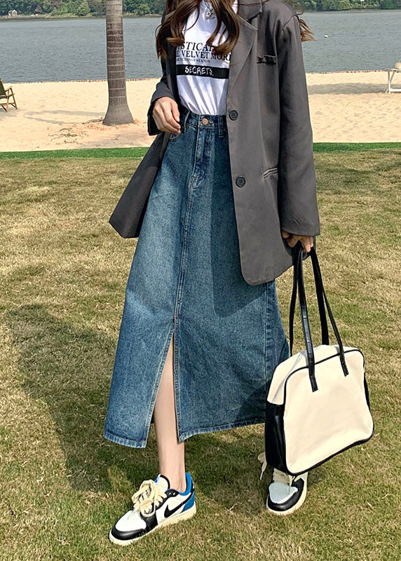 Sophisticated Garment with a Clean Classic Look