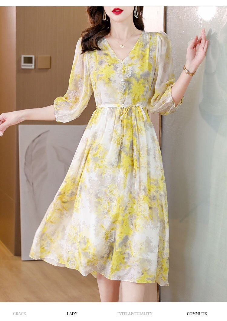 A Vintage Style Dress with Delicate Timeless Details