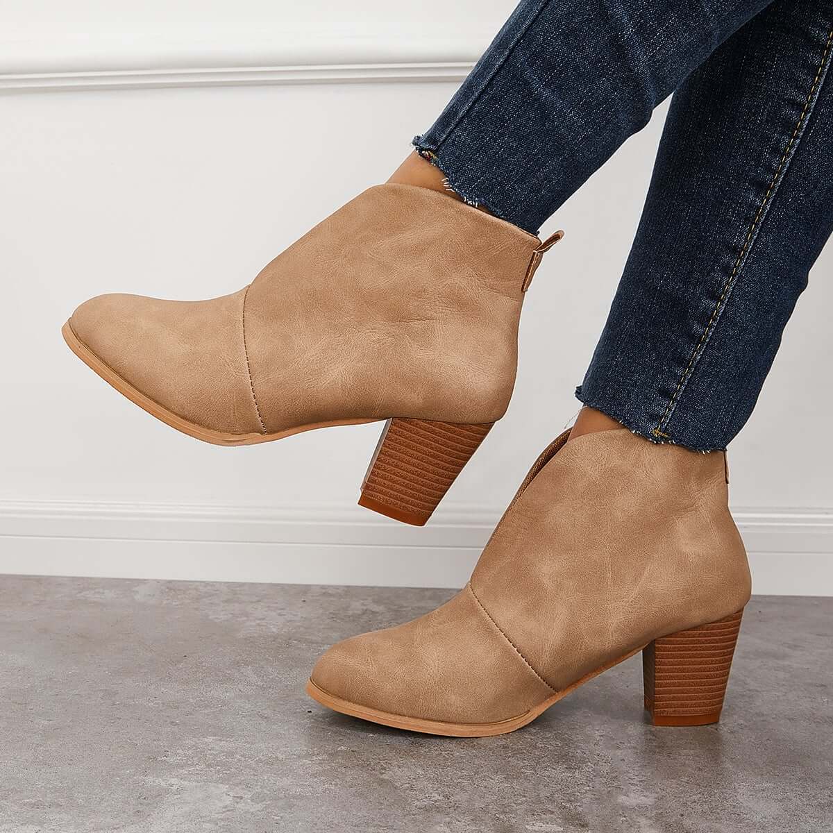 Graceful Orthopedic Boots for Modern Look