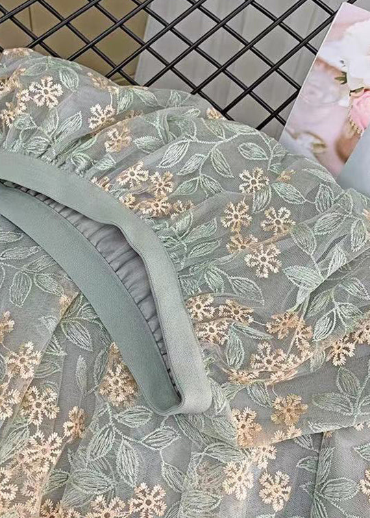 Beautifully Finished Garment in a Timeless Design