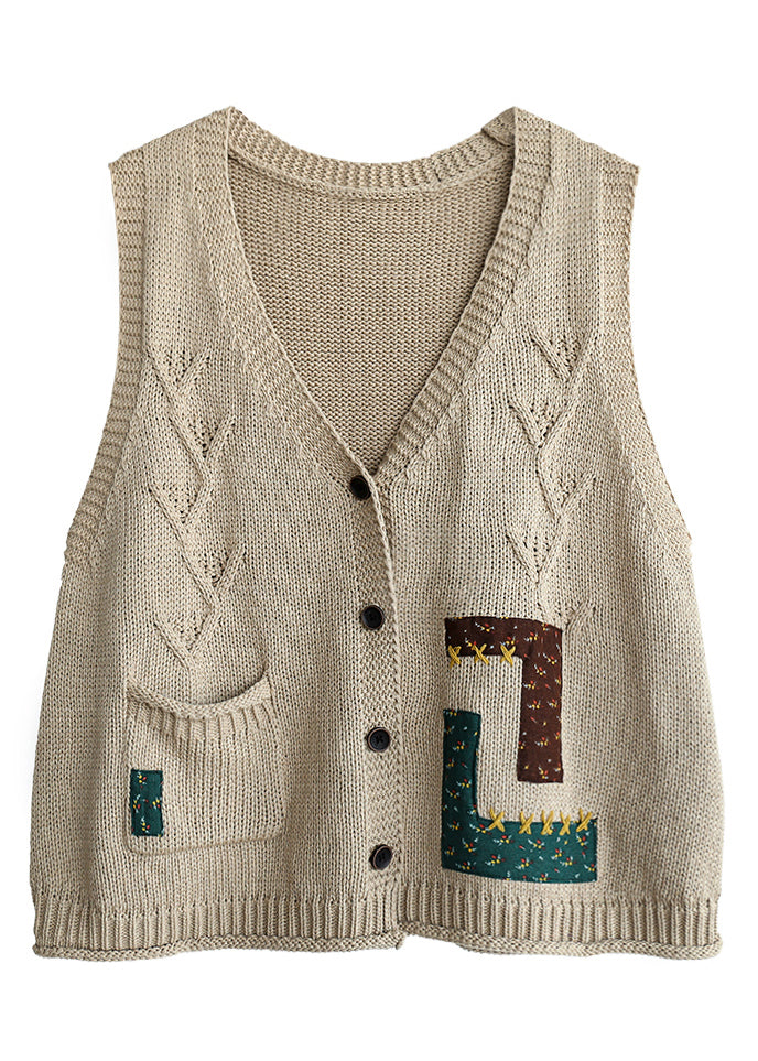 A Vintage Style Coat with Delicate Timeless Details