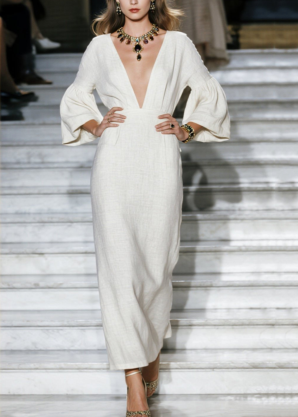 Classic Vintage Dress with a Flattering Fit