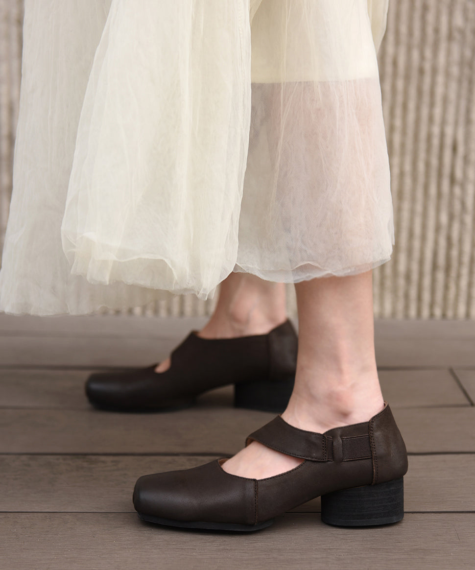 Chic Orthopedic Shoes with Unique Design