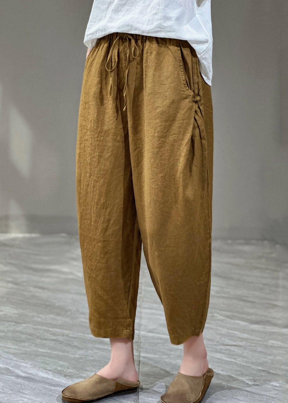 Gracefully Styled Pants for Any Occasion