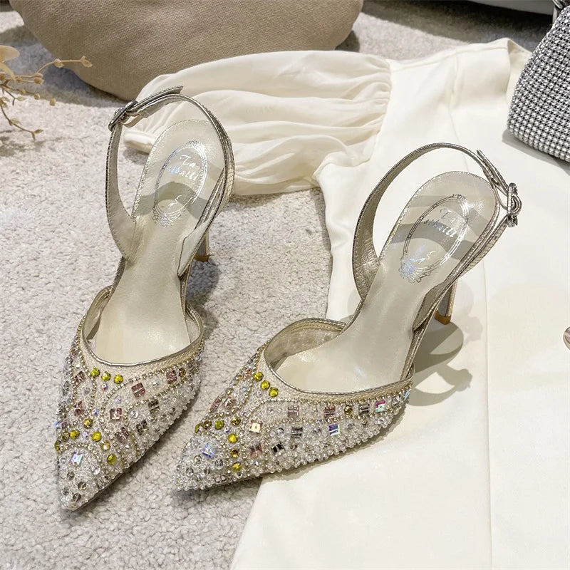 Graceful Orthopedic Heels for Modern Look