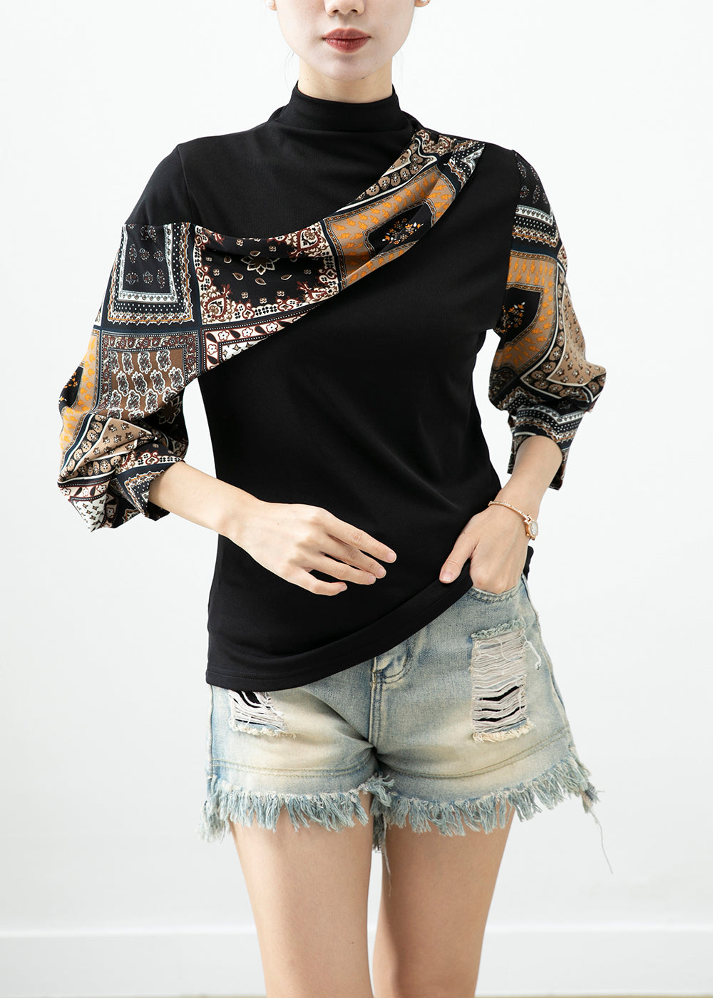 Classic Vintage & Enduringly Stylish Blouse