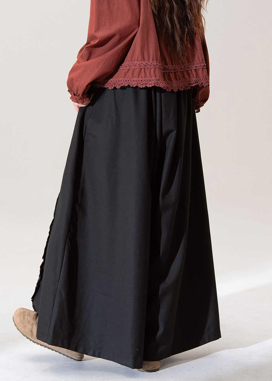 Sophisticated Pants with a Clean Classic Look