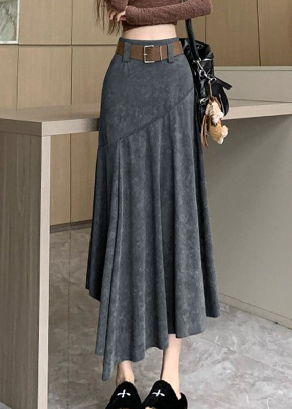 Sophisticated Garment with a Clean Classic Look