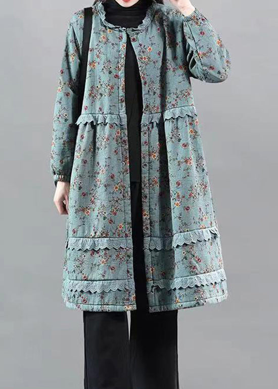 Classic Vintage & Enduringly Stylish Coat