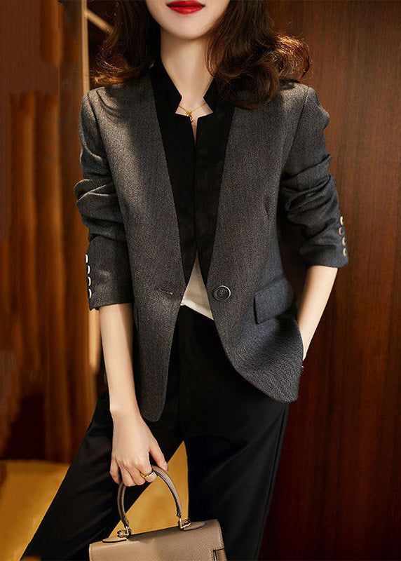 Sophisticated Coat with a Clean Classic Look