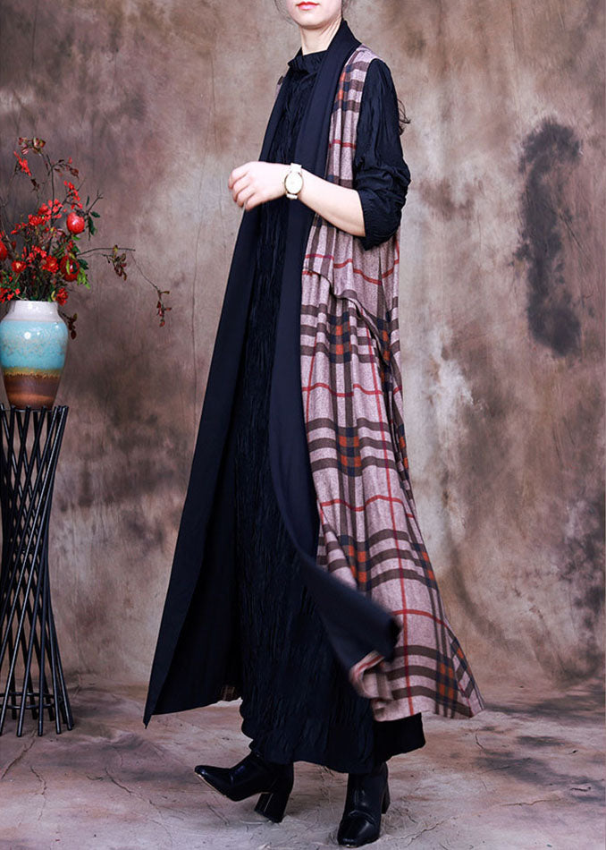 Sophisticated Garment with a Clean Classic Look
