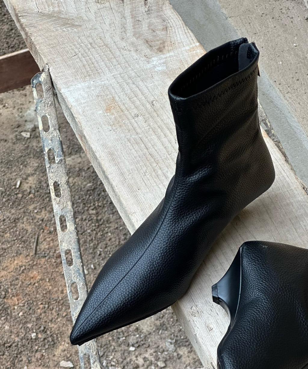 Beautifully Crafted Orthopedic Boots