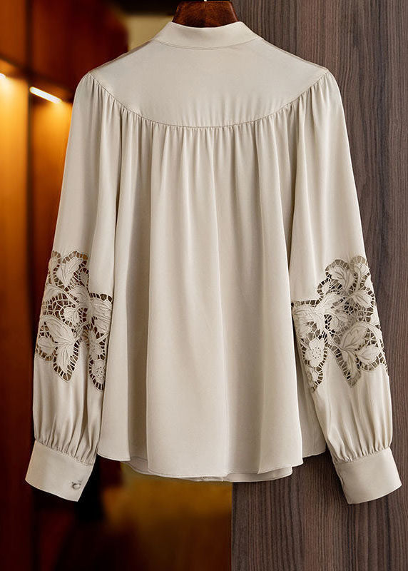 Classic Vintage Shirt with a Flattering Fit