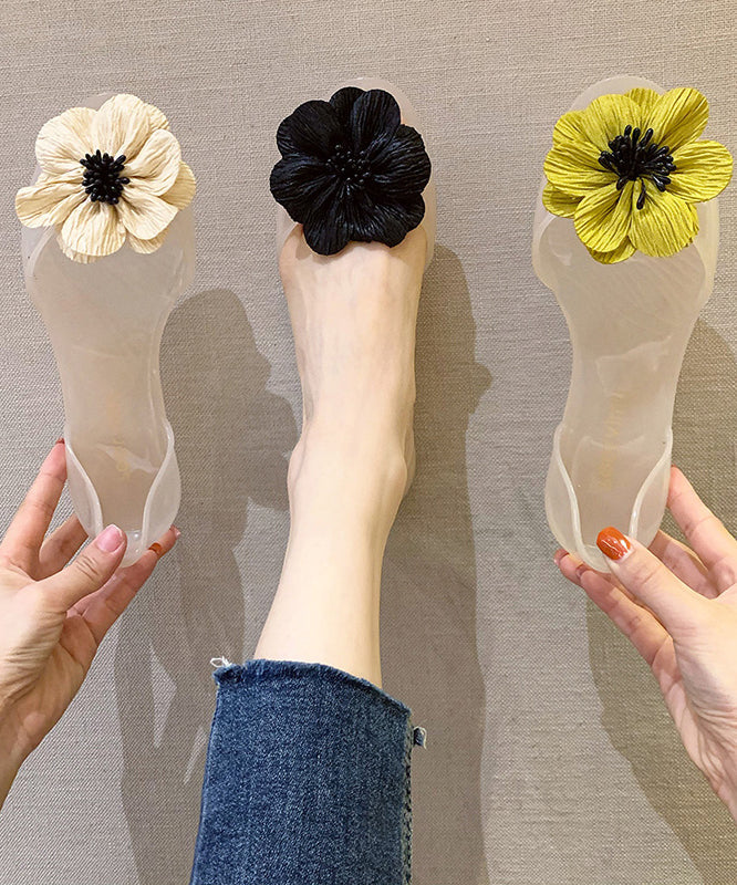 Graceful Orthopedic Sandals for Modern Look