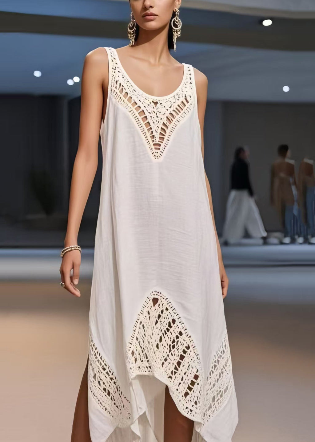 Beautifully Crafted Dress in a Classic Style