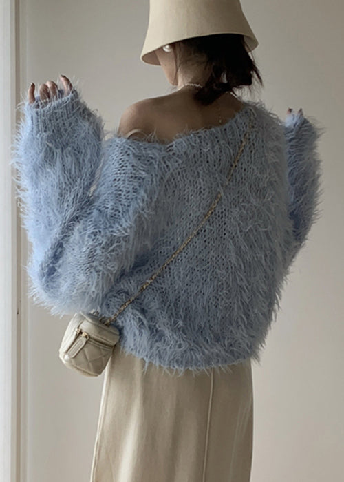 Beautifully Finished Sweater in a Timeless Design