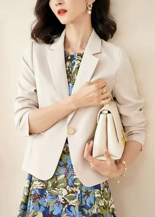 Polished Coat with an Effortless Classic Look