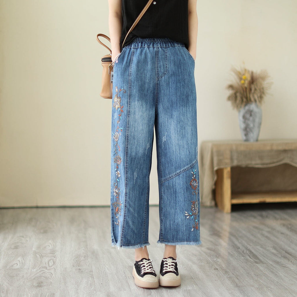 Well Tailored Pants with a Graceful Silhouette