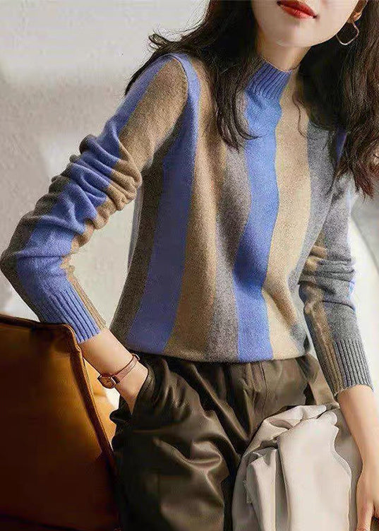 Gracefully Styled Sweater for Any Occasion