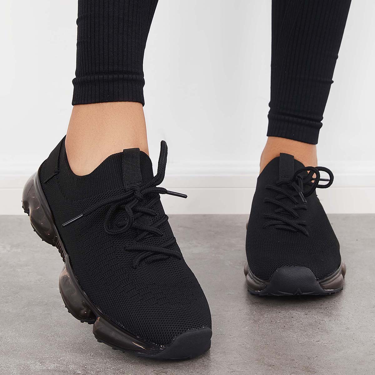 Elegant Orthopedic Sneakers for Every Step