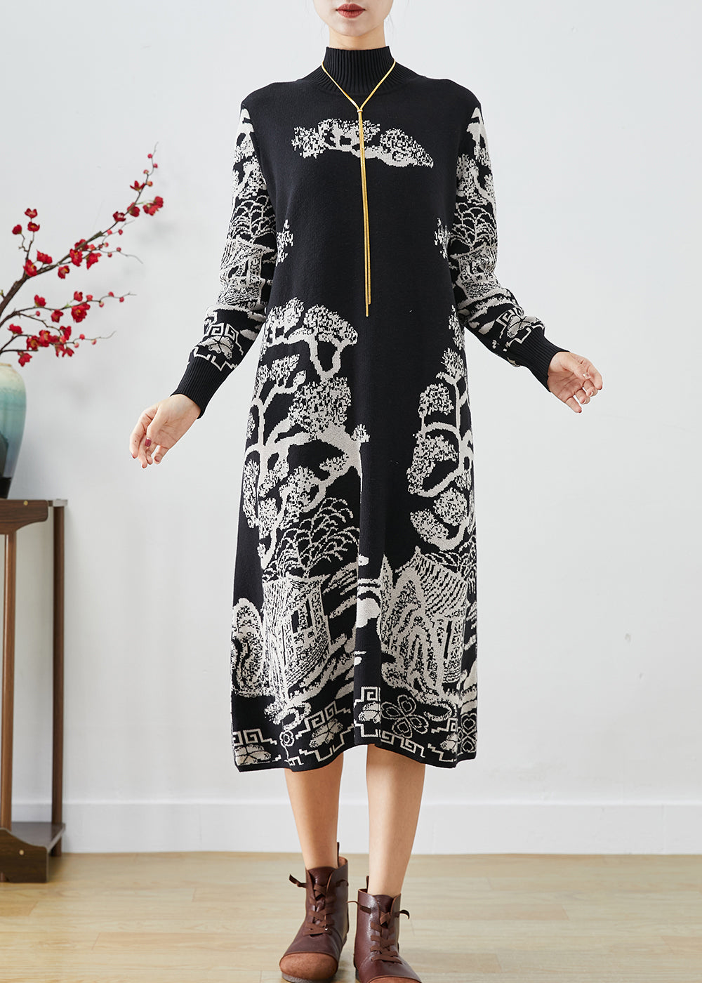 Effortlessly Elegant Sweater with a Timeless Design