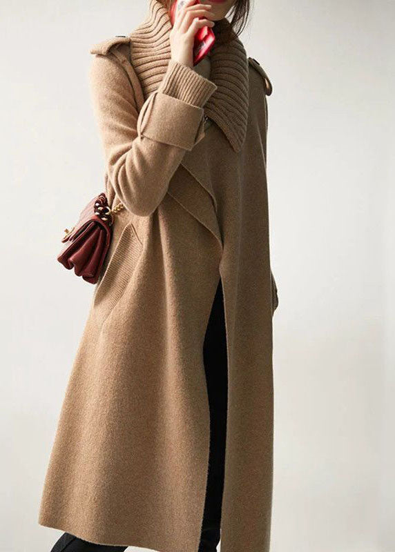 Classic Vintage Cardigan with a Flattering Fit