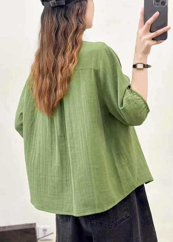 Effortlessly Elegant Shirt with a Timeless Design