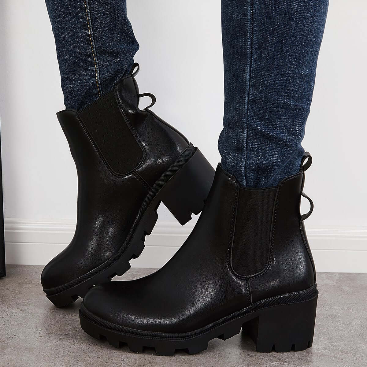 Graceful Orthopedic Boots for Modern Look