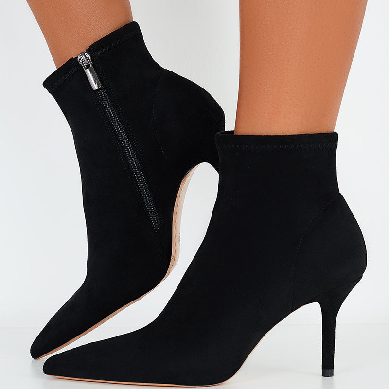 Graceful Orthopedic Boots for Modern Look