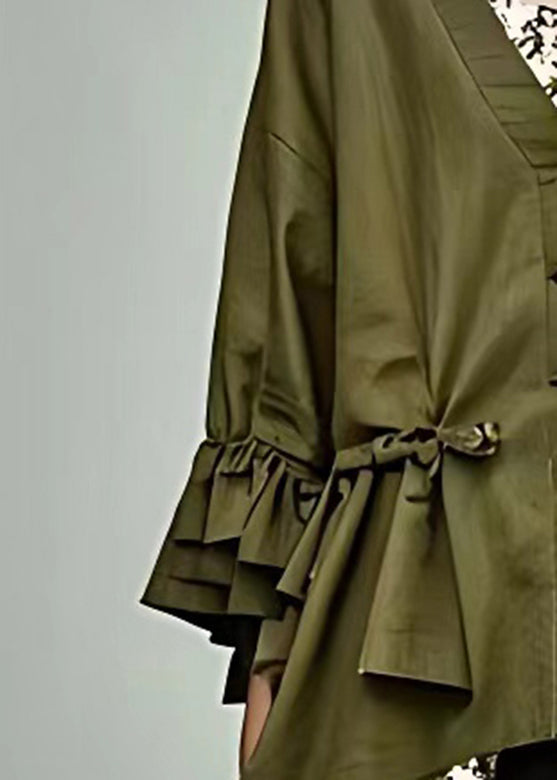 Effortlessly Elegant Coat with a Timeless Design