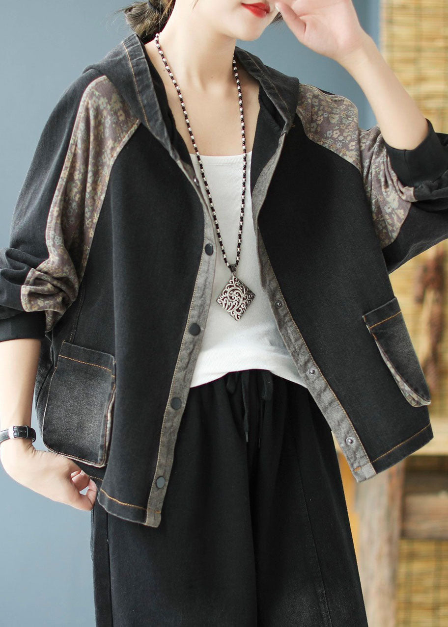Sophisticated Coat with a Clean Classic Look