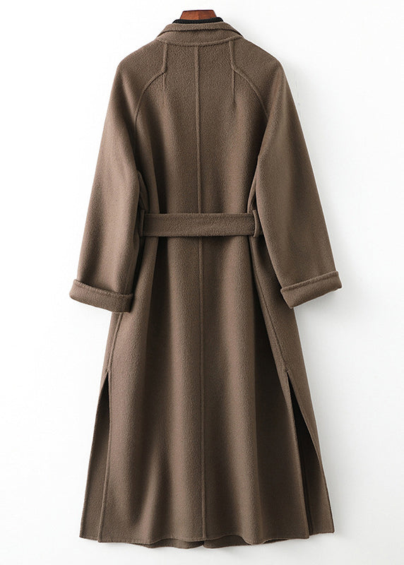 Classic Vintage & Enduringly Stylish Coat