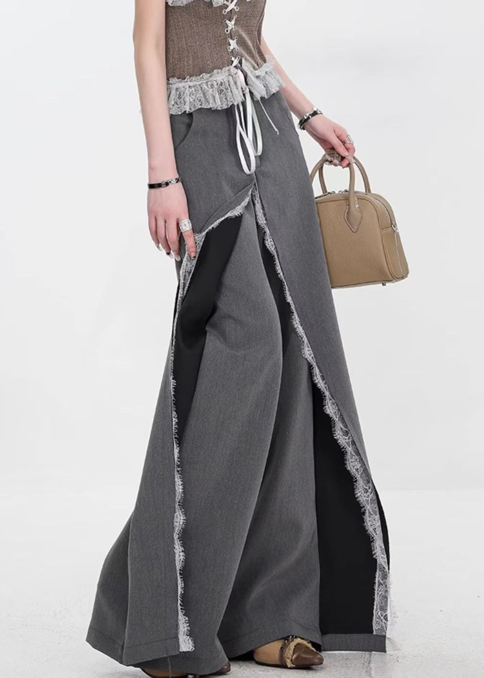 Elegantly Styled Pants for Everyday Wear