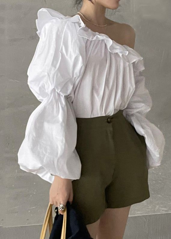 Effortlessly Elegant Blouse with a Timeless Design
