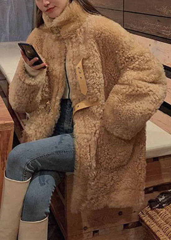 Gracefully Styled Jacket for Any Occasion