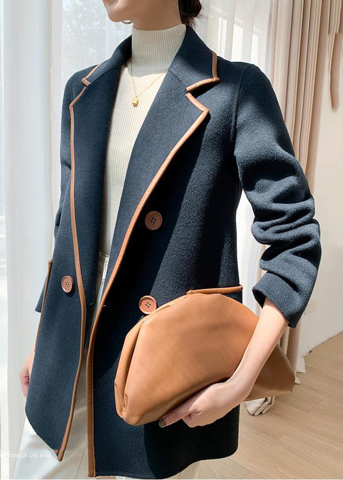 Elegantly Styled Coat for Everyday Wear