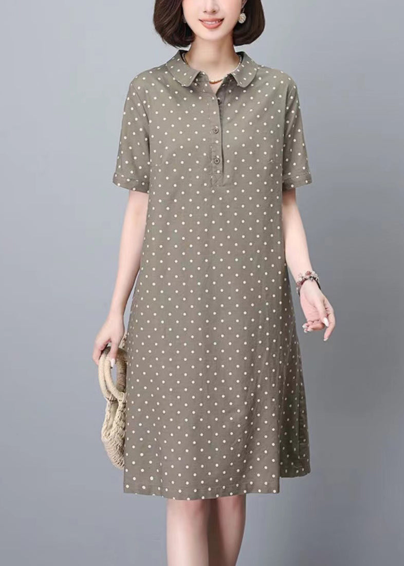 Sophisticated Dress with a Clean Classic Look