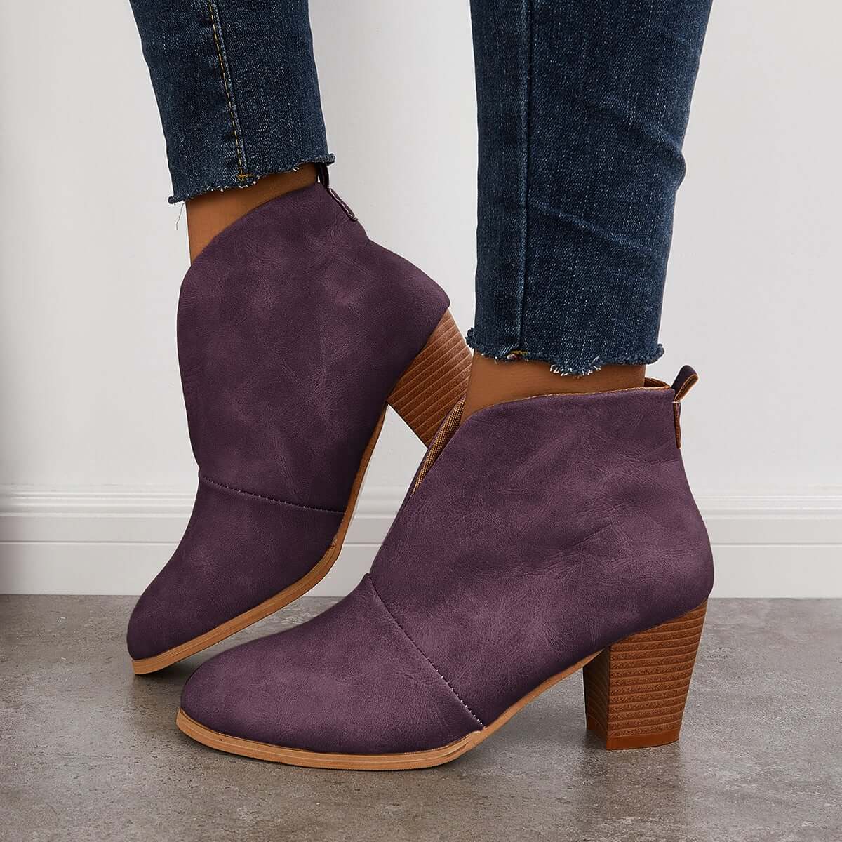 Graceful Orthopedic Boots for Modern Look