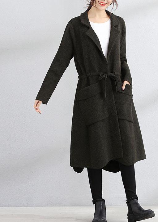 Well Tailored Coat with a Graceful Silhouette