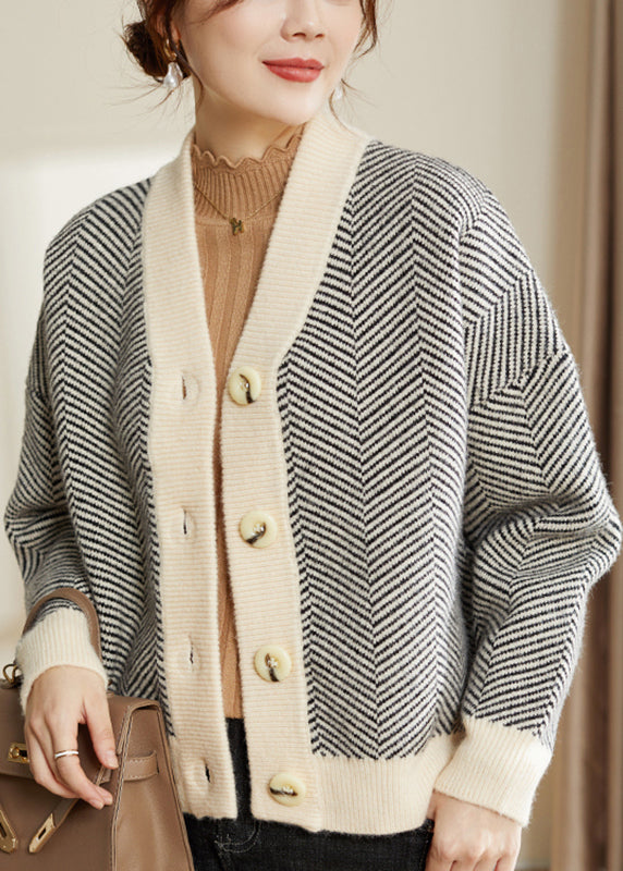 Polished Coat with an Effortless Classic Look
