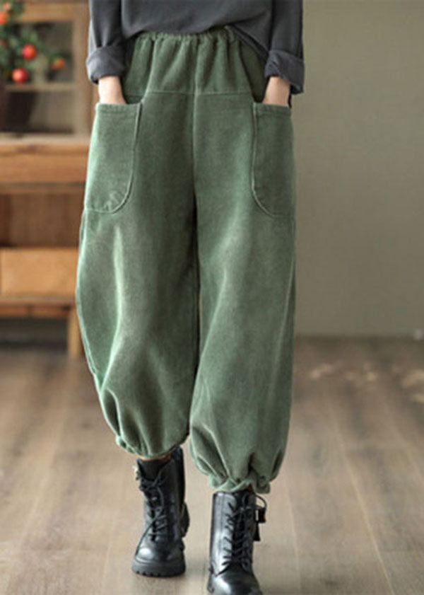 Beautifully Finished Pants in a Timeless Design