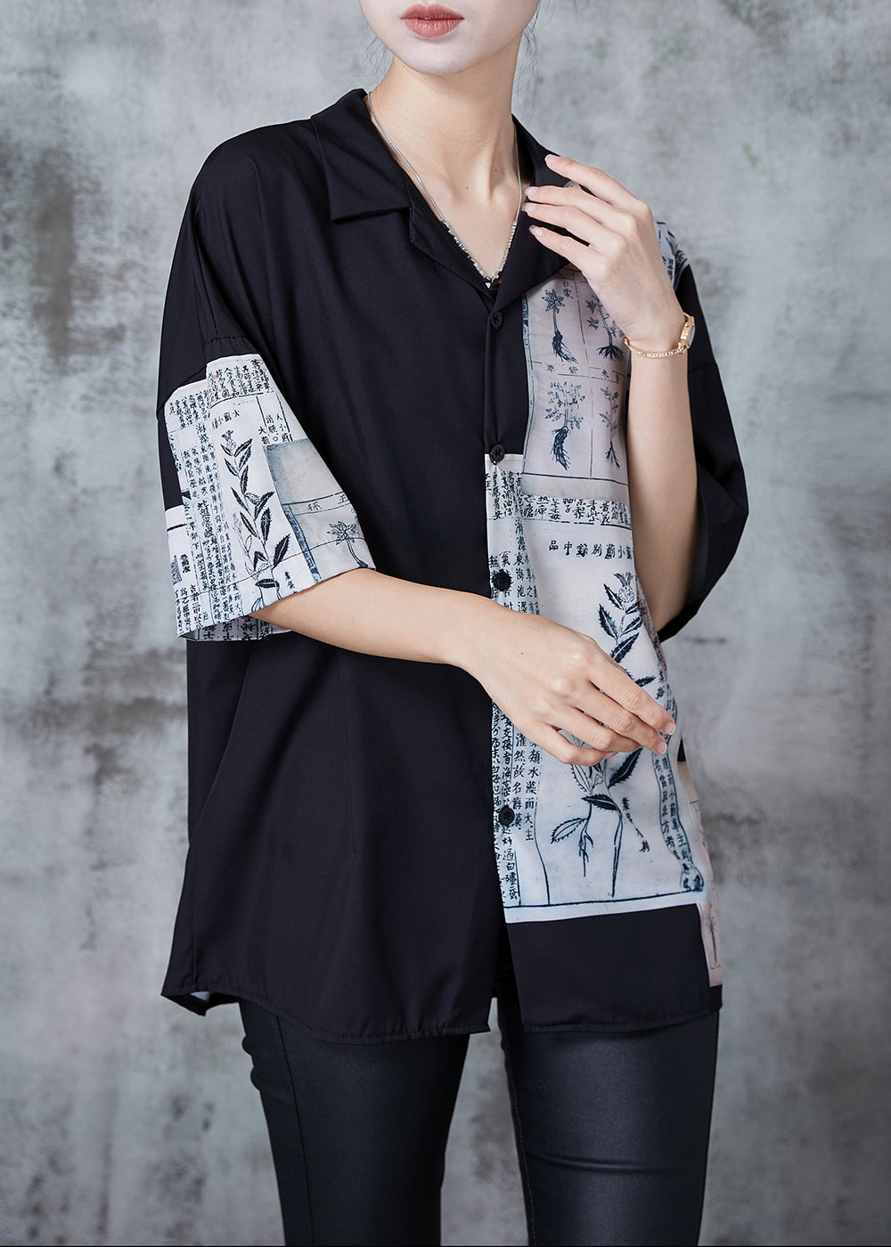 Beautifully Finished Blouse in a Timeless Design