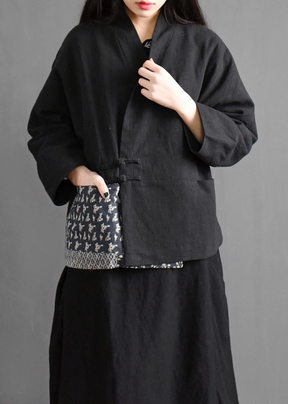 Well Tailored Coat with a Graceful Silhouette
