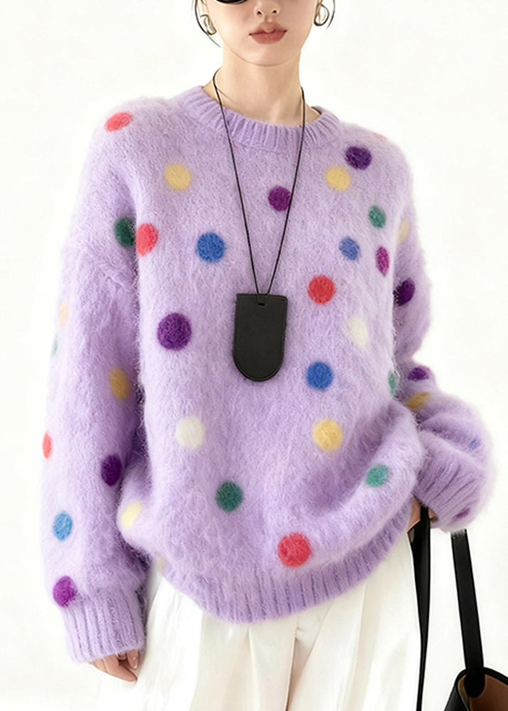 Well Tailored Sweater with a Graceful Silhouette