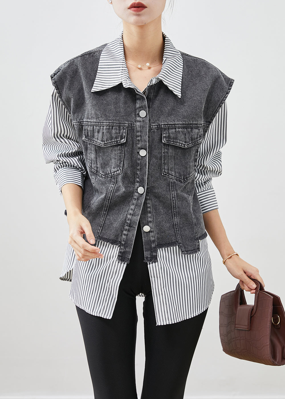 Beautifully Finished Coat in a Timeless Design
