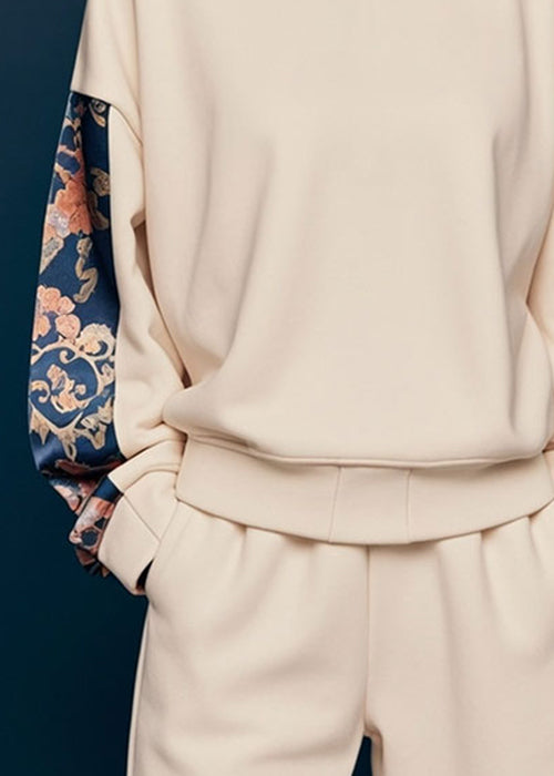 Well Tailored Shirt with a Graceful Silhouette